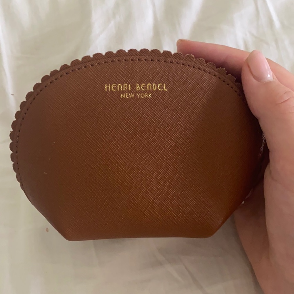 Small Henri Bendel bag